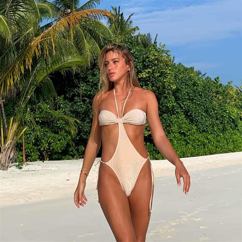 Sexy Strap One-Piece Swimsuit Women's Halter Design Swimsuit