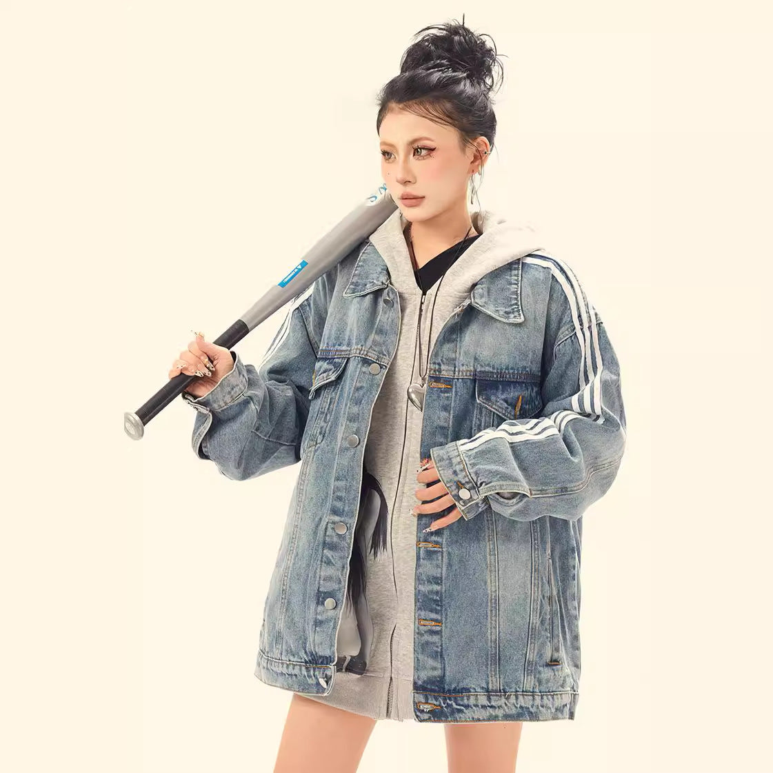 Splicing three striped denim jackets with stripes