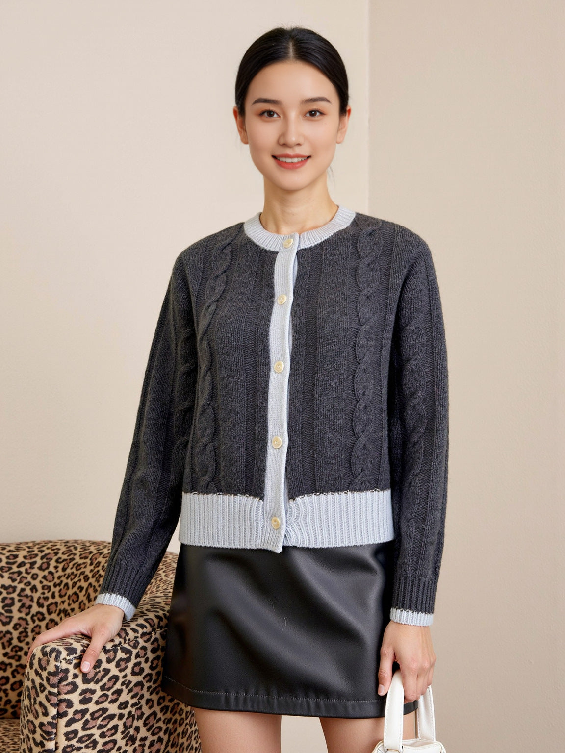 Retro Cable Knit Cardigan Colorblock Elegant Round Neck Full Wool Long Sleeve Sweater Versatile Top